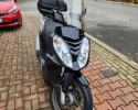 Skůtr 125 s 6800km najeto
