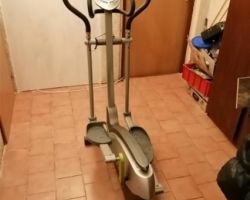 Eliptický trenažer HMS H0702