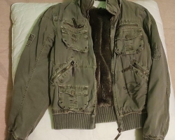 Dámská sportovní bunda bez vady vel. M