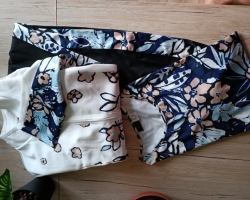 Nová elegantní dámská souprava