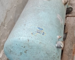 Vzdušník stojatý 200 l (15548.)