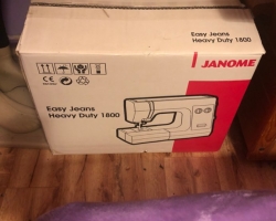 Šicí stroj Jenome