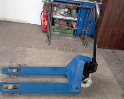 Prodám paletový vozík