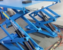 Nůžkový zvedák na podlahu, nosnost 3000K