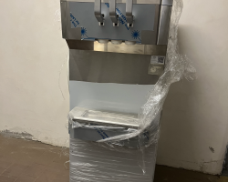 Zmrzlinový stroj - Carpigiani XVL 3 P Steel