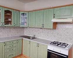 Rohová kuchynská linka