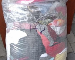 Anglie Secondhand dámské pánské mix 99kč kg ....dětské 90 kč kg