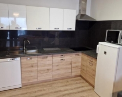 Kuchyňská linka včetně spotřebičů