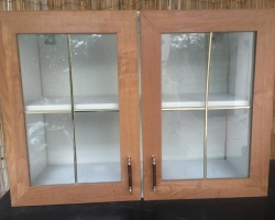 Horní a spodní kuchyňská skříňka